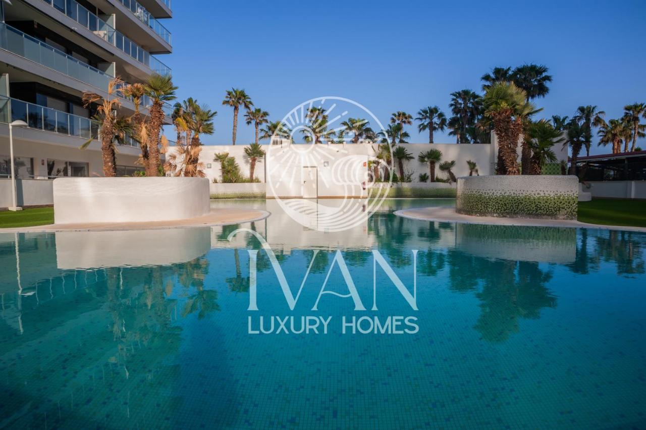Casa Emiliaivan Luxury Homes 8ªpta Norte 1ª Linea Оропеса дел Мар Екстериор снимка