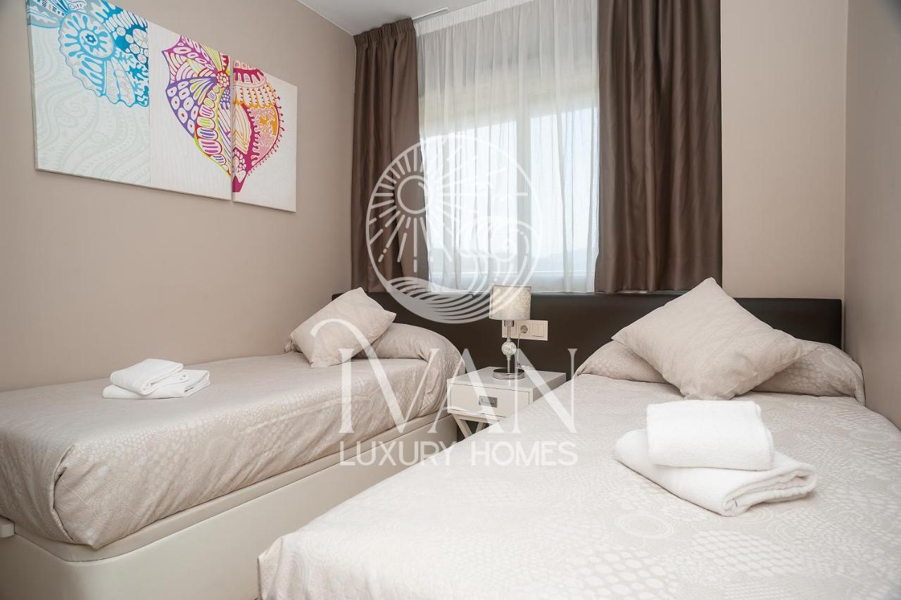 Casa Emiliaivan Luxury Homes 8ªpta Norte 1ª Linea Оропеса дел Мар Екстериор снимка