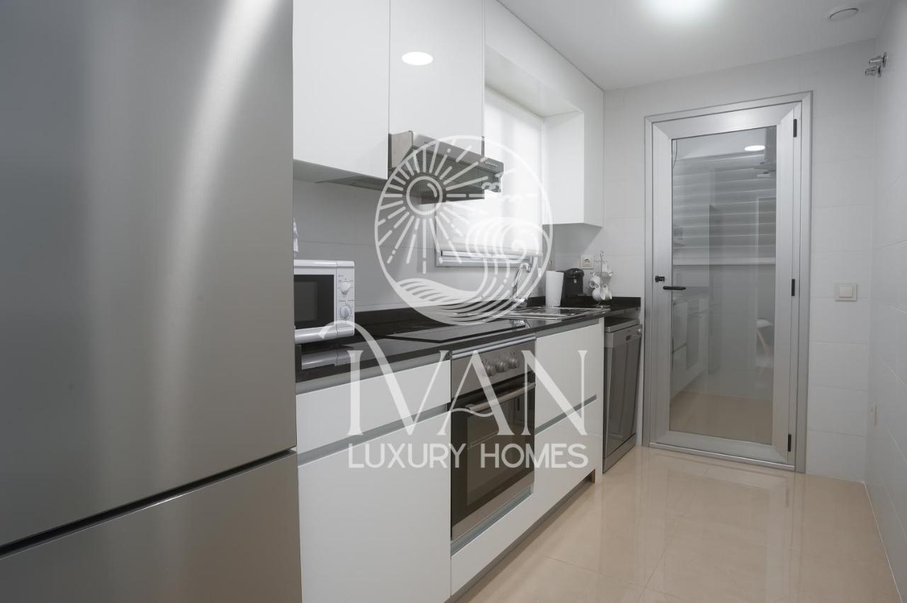 Casa Emiliaivan Luxury Homes 8ªpta Norte 1ª Linea Оропеса дел Мар Екстериор снимка