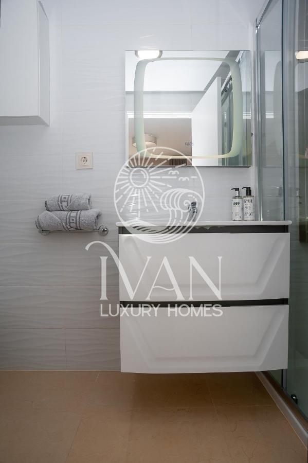 Casa Emiliaivan Luxury Homes 8ªpta Norte 1ª Linea Оропеса дел Мар Екстериор снимка